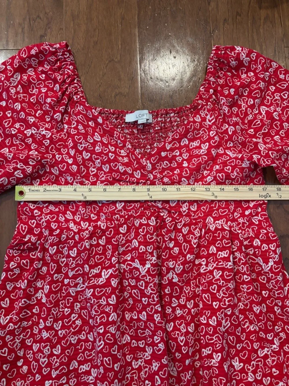 LOFT red heart